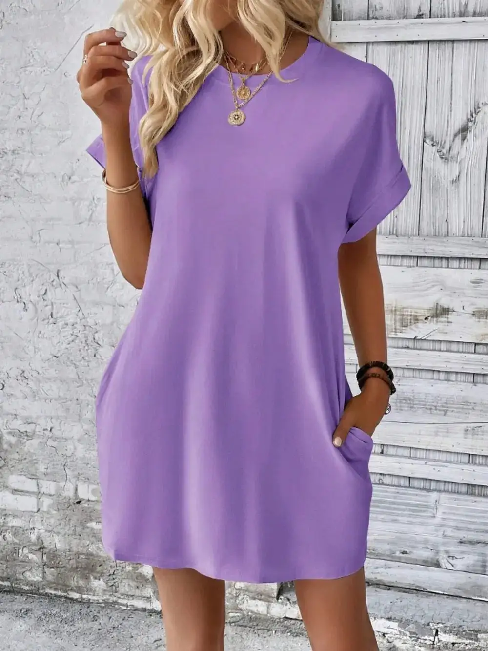 Relaxed Pocket Detail Round Neck Dress
