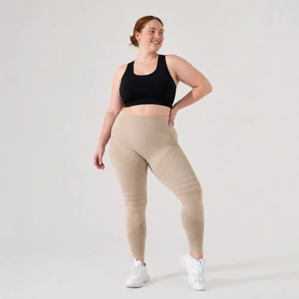 Women's 3D curved buttocks three-dimensional yoga pants