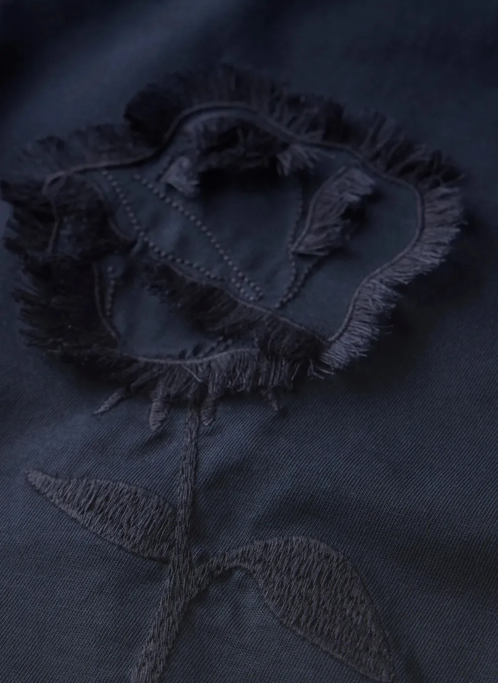 Casual Style Navy Motif T-Shirt
