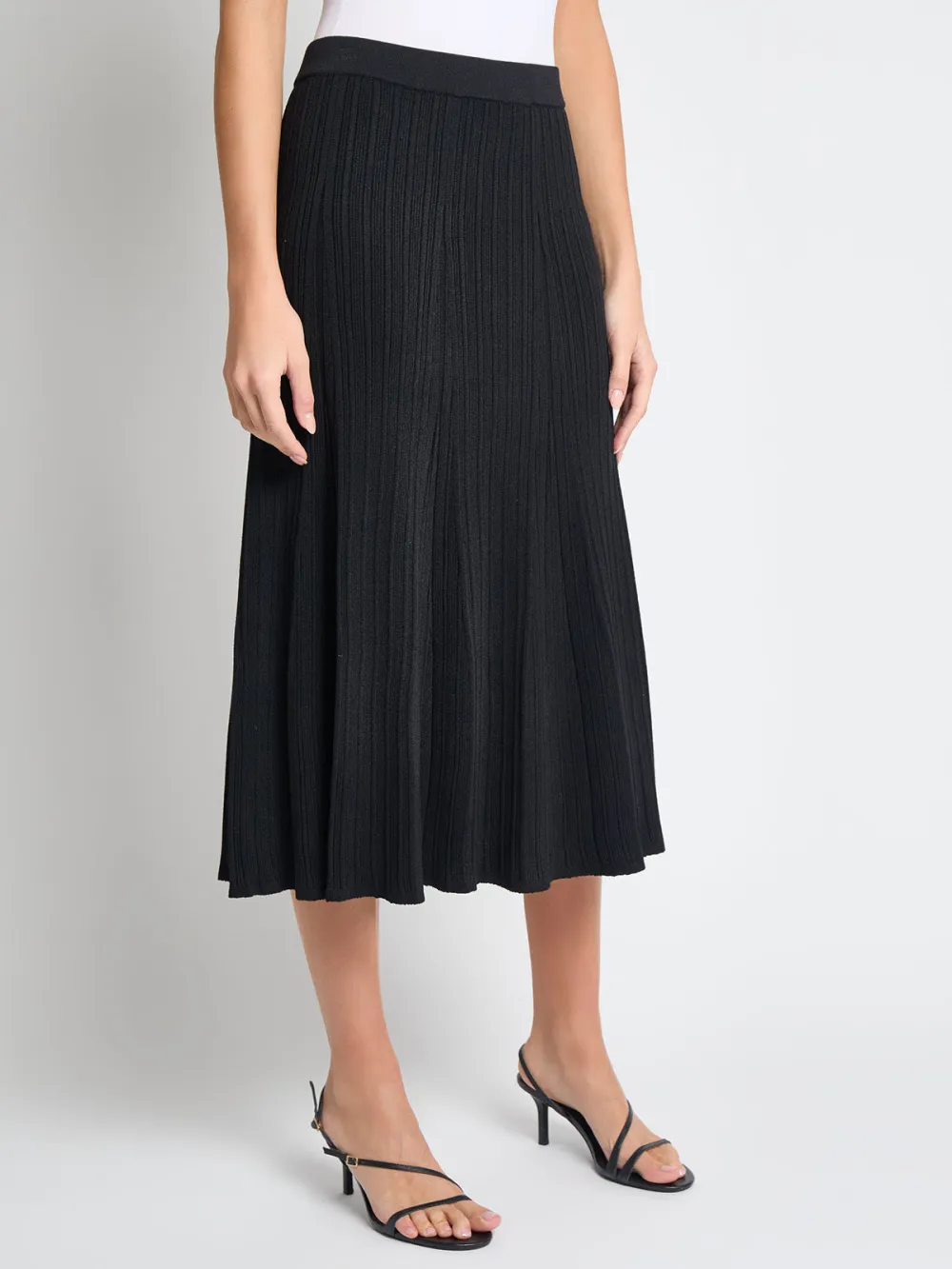Big Hemline Skirt