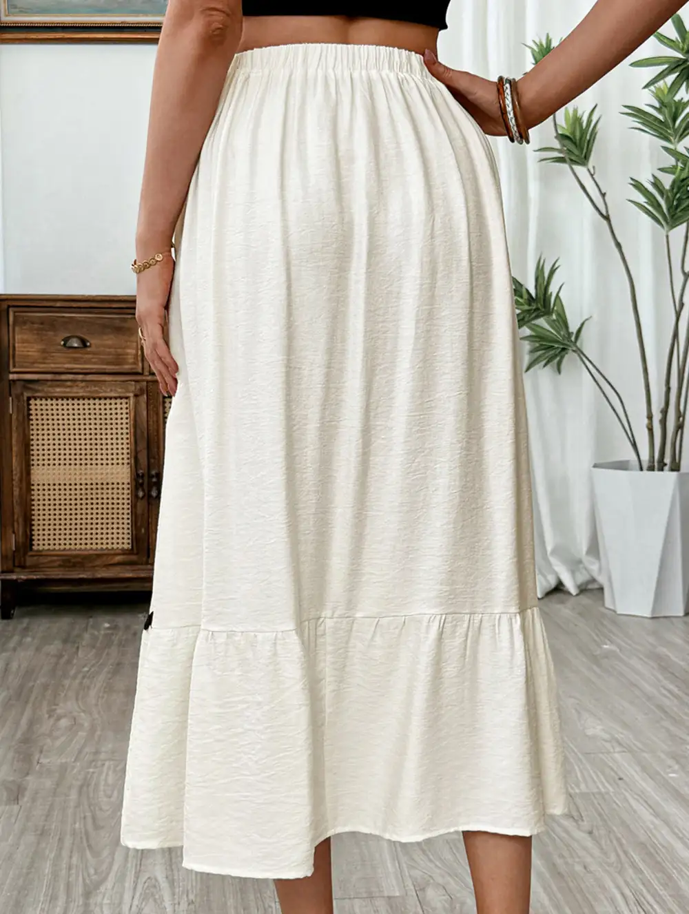 Elastic Waist Flowing Midi Skirt