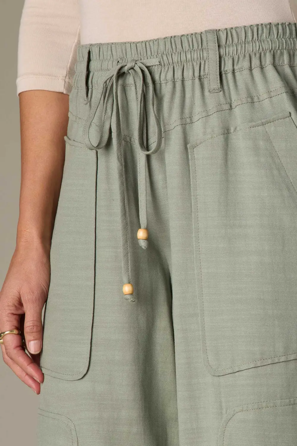 Petite V-Yoke Side Panel Wide Leg Pants