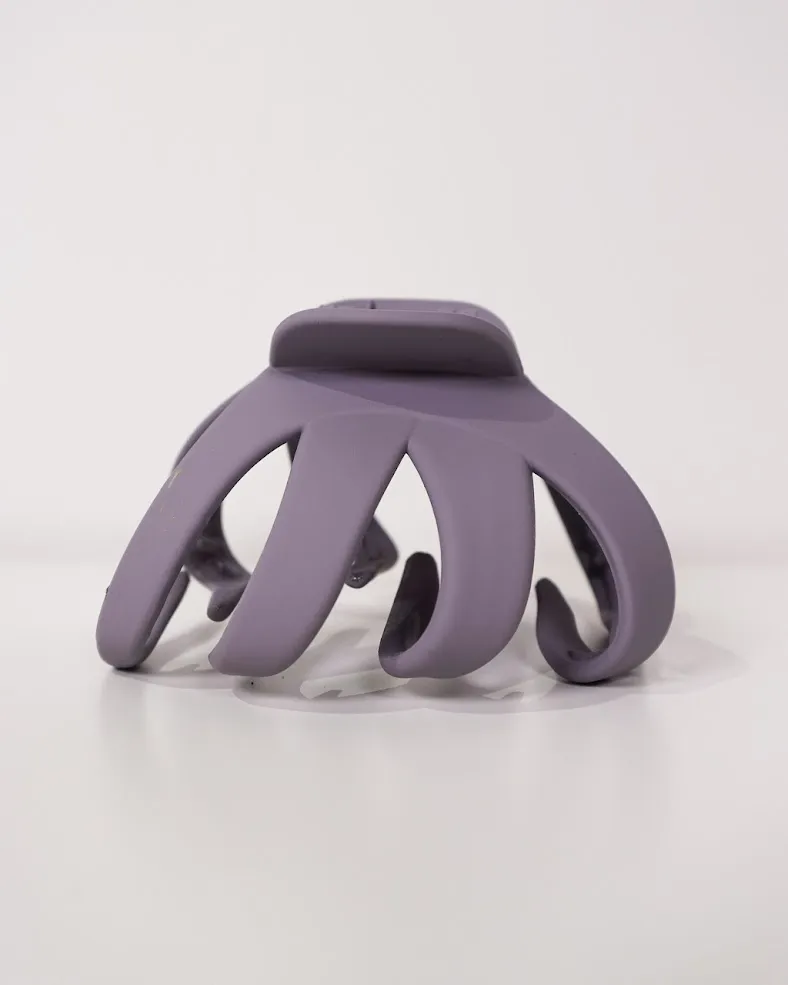 Chic Everyday Claw Hair Clip