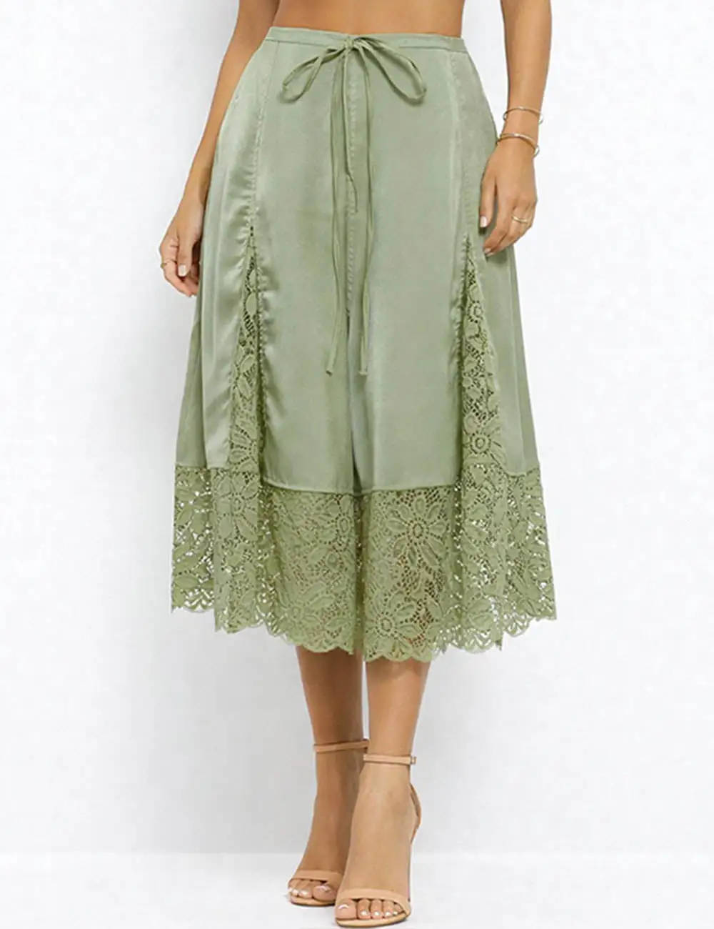 Boho Lace Hem Drawstring Waist Wide Leg Shorts