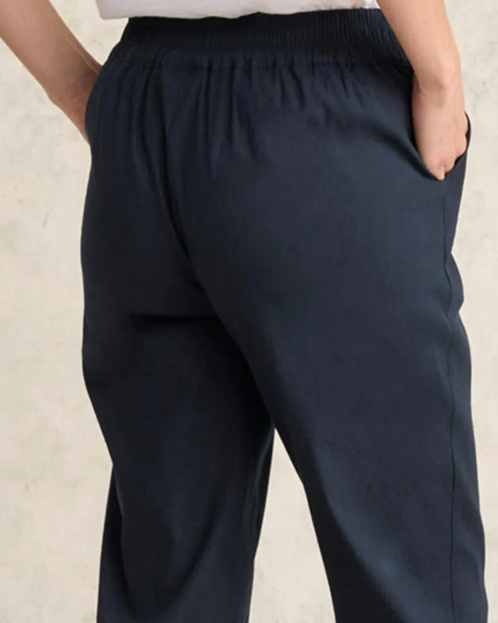 Mid Waist Curved Hem Linen Trousers