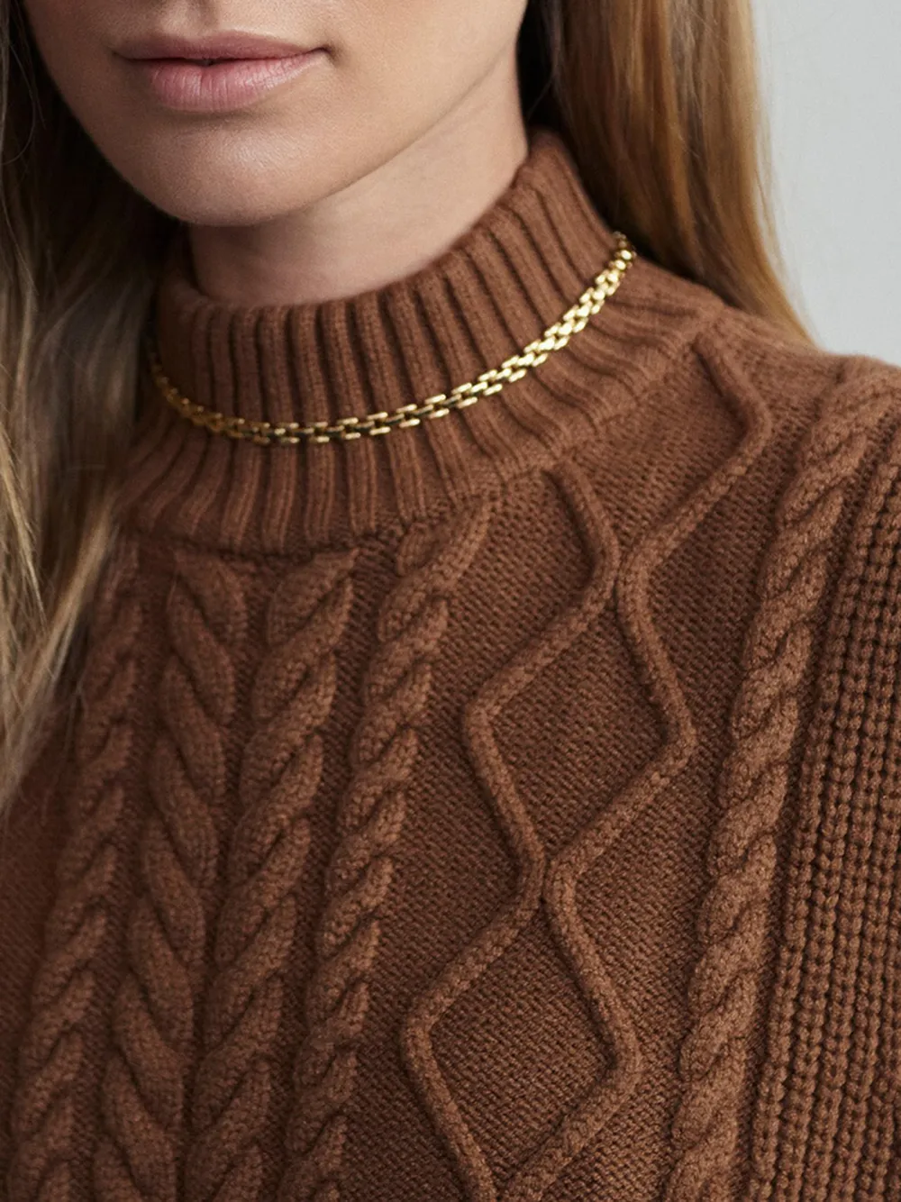 Argyle Pattern Roll Neck Vest