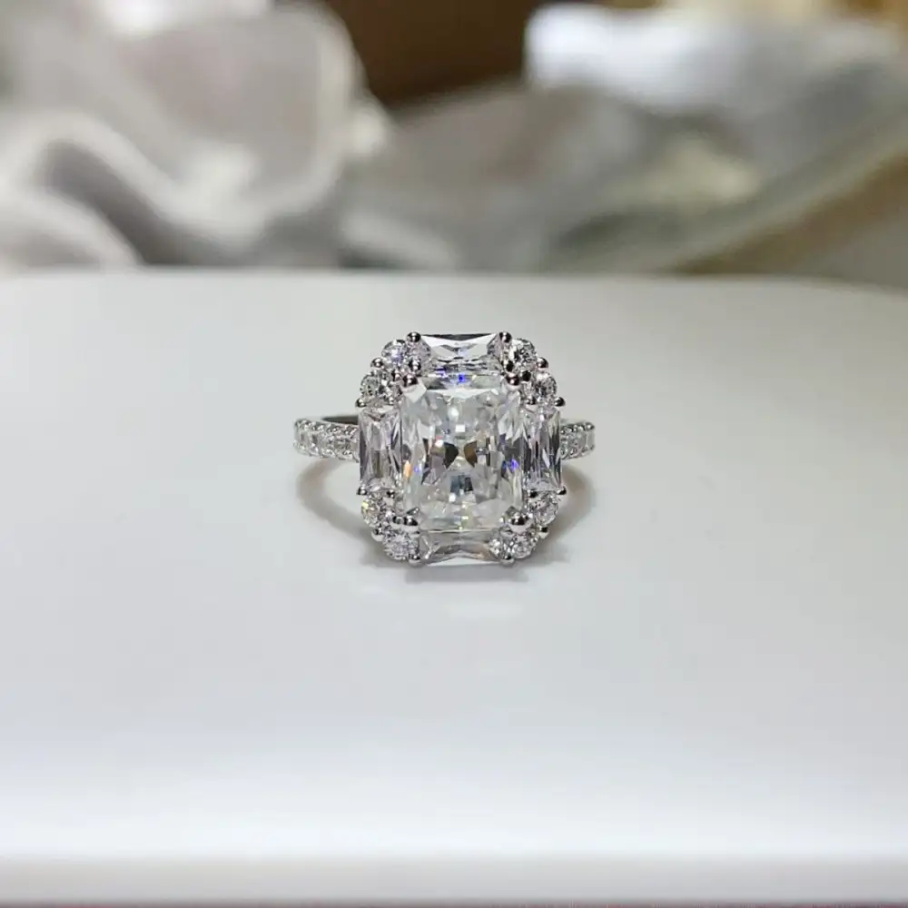 Smooth Moissanite Jewelry