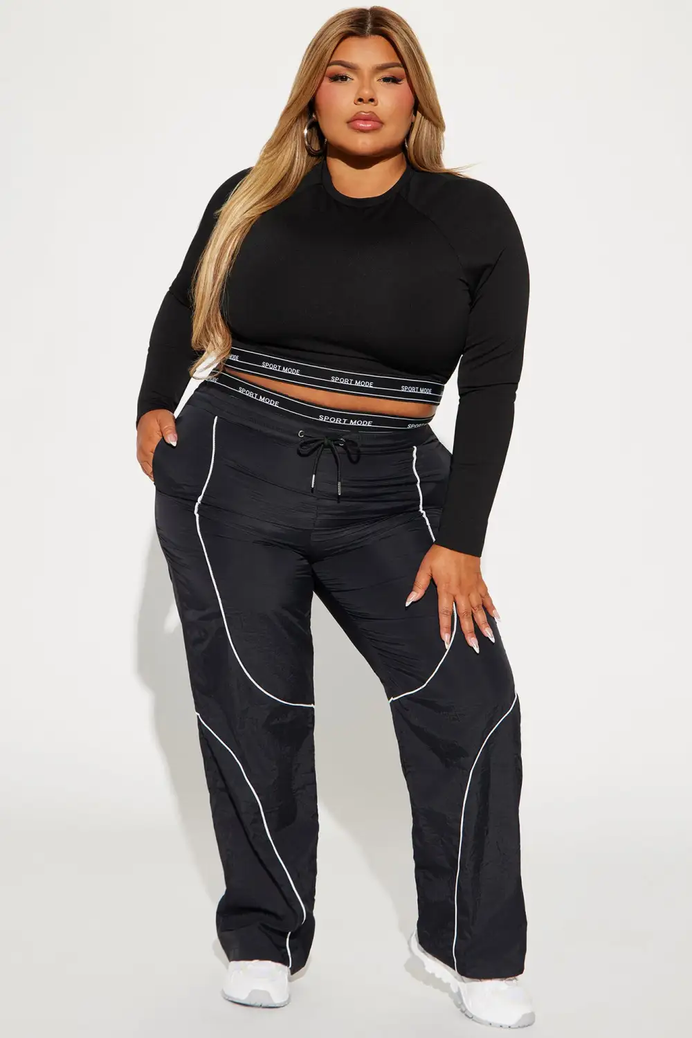 My Moment Windbreaker Pant Set - Black