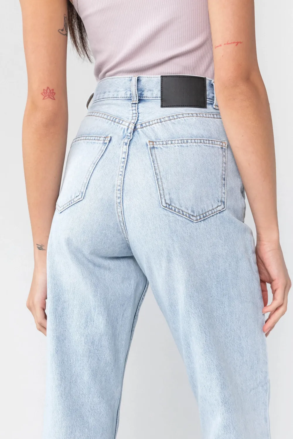 Basic Cotton Breathable High Waist Loose Jeans