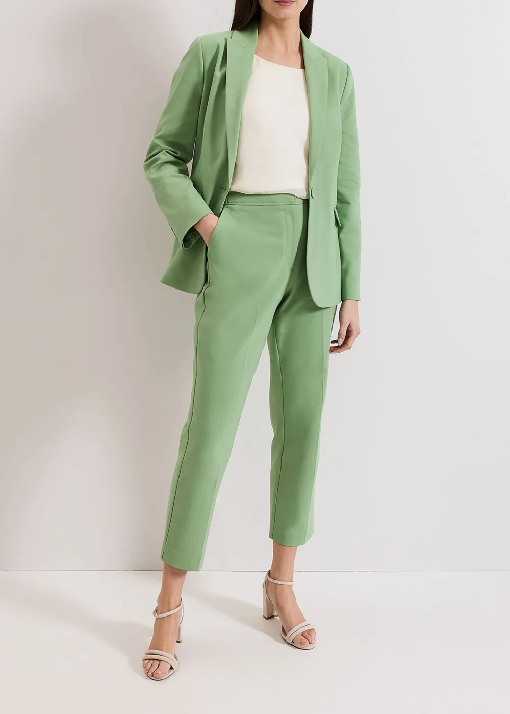 Soft Pleated Suit Pants