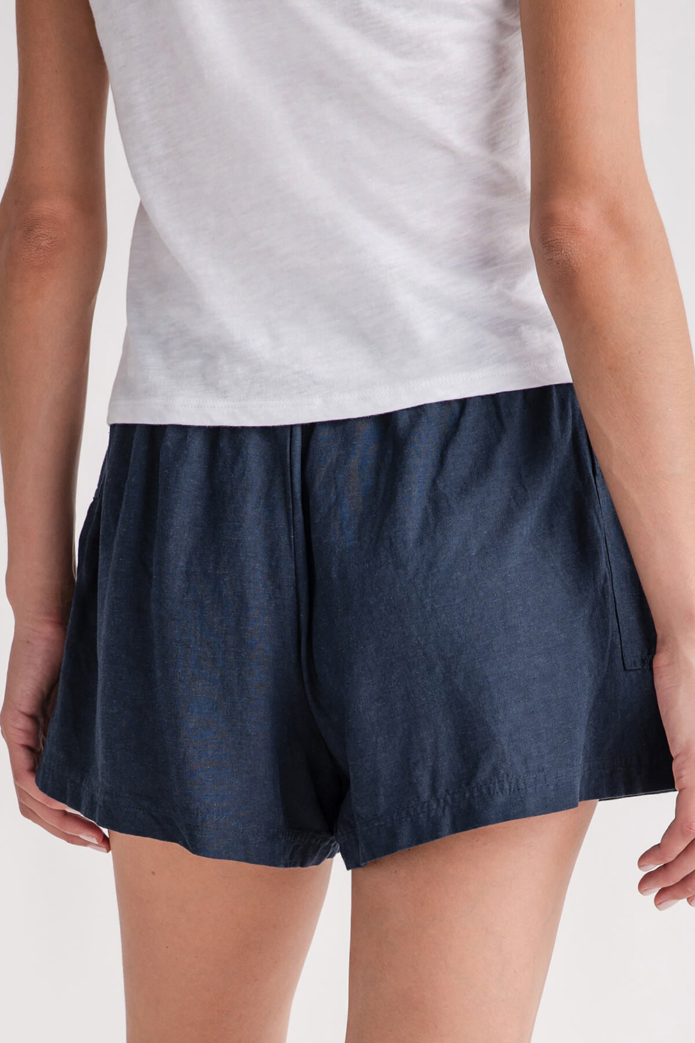 Mustard Seed Drawstring Pocket Shorts - midnight