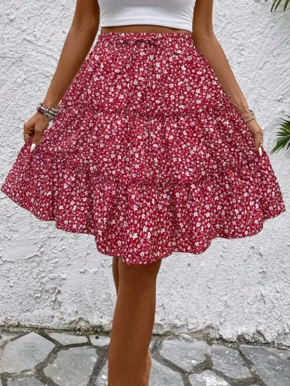 Textured Ruffle Trim Printed Silhouette Skirt