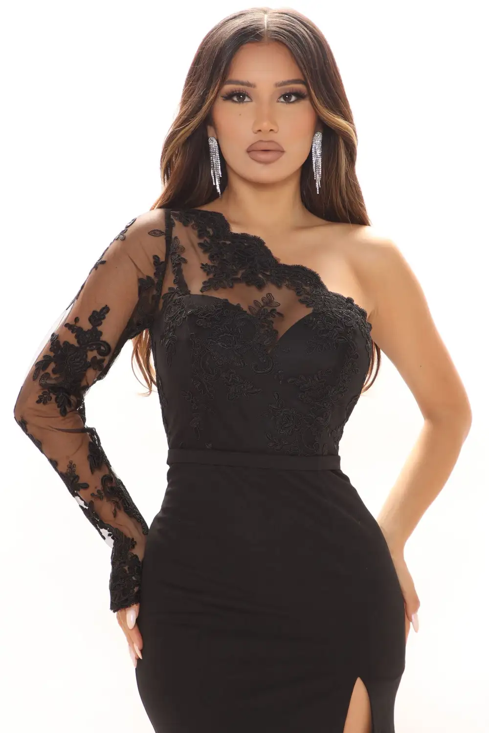 Bonita Lace Maxi Dress - Black