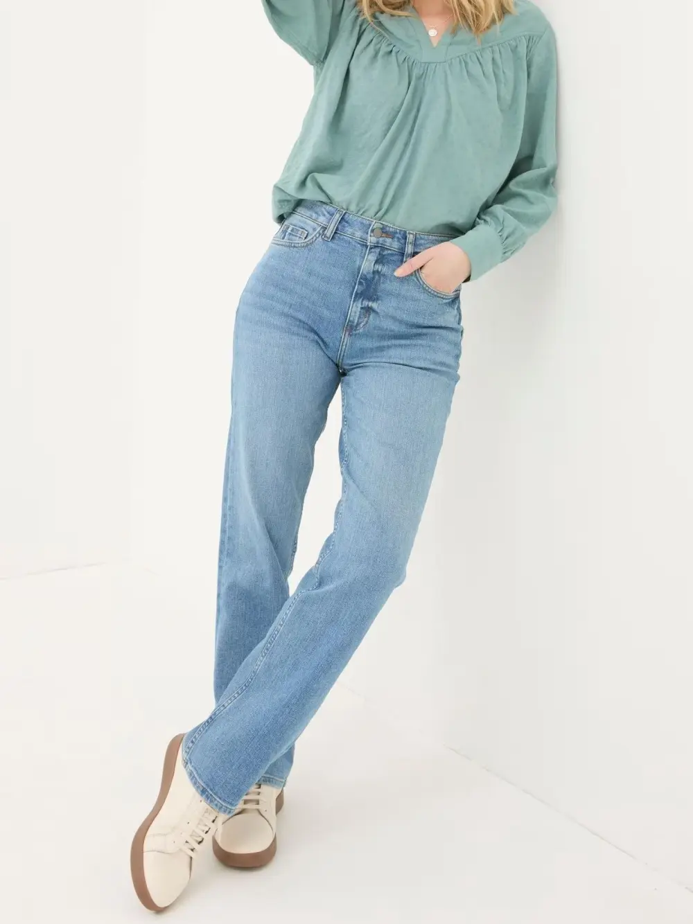 Carmel Light Vintage Blue Comfort Straight Jeans