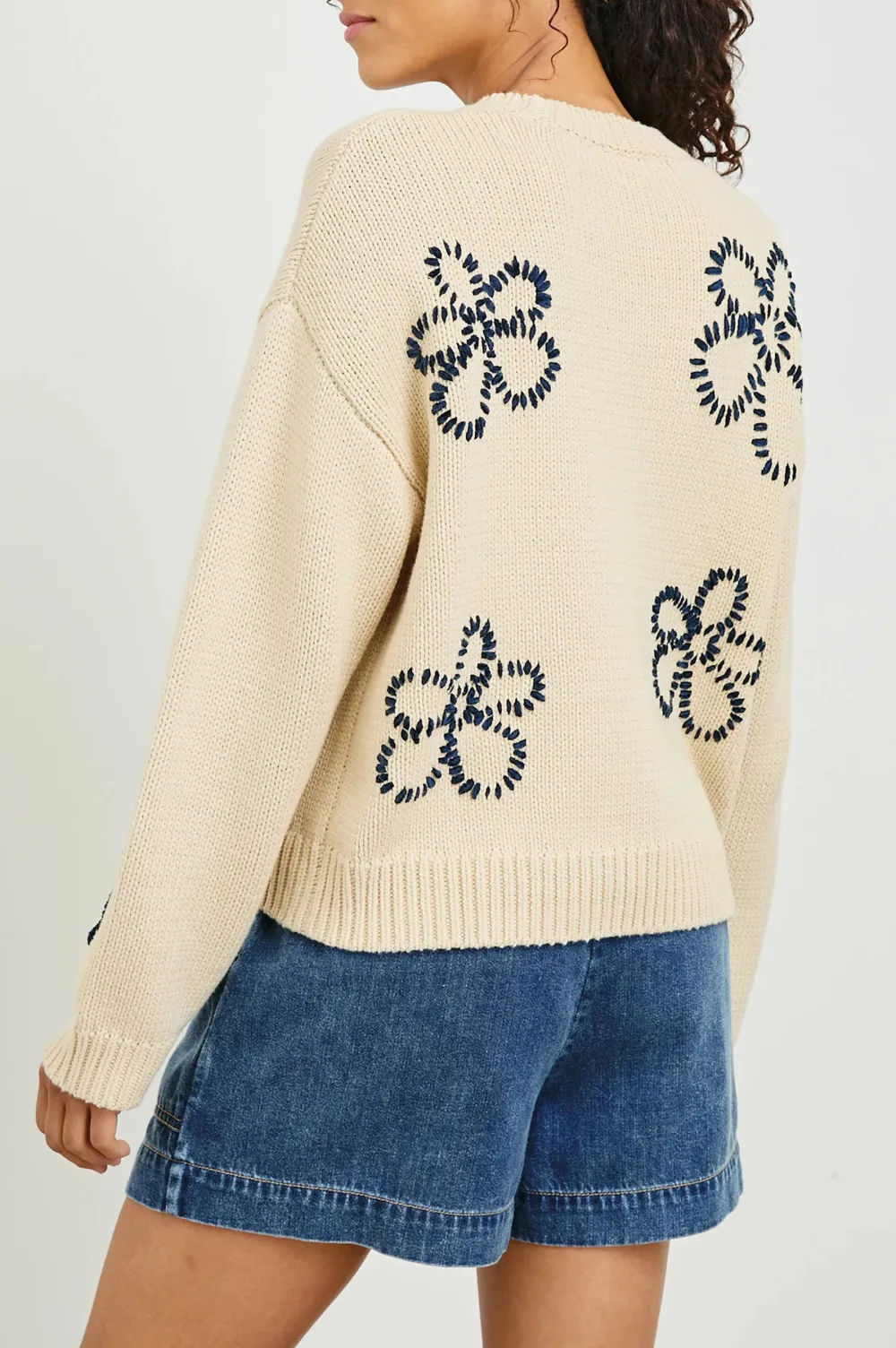 Cute Floral Embroidery Women's Loose Sweater