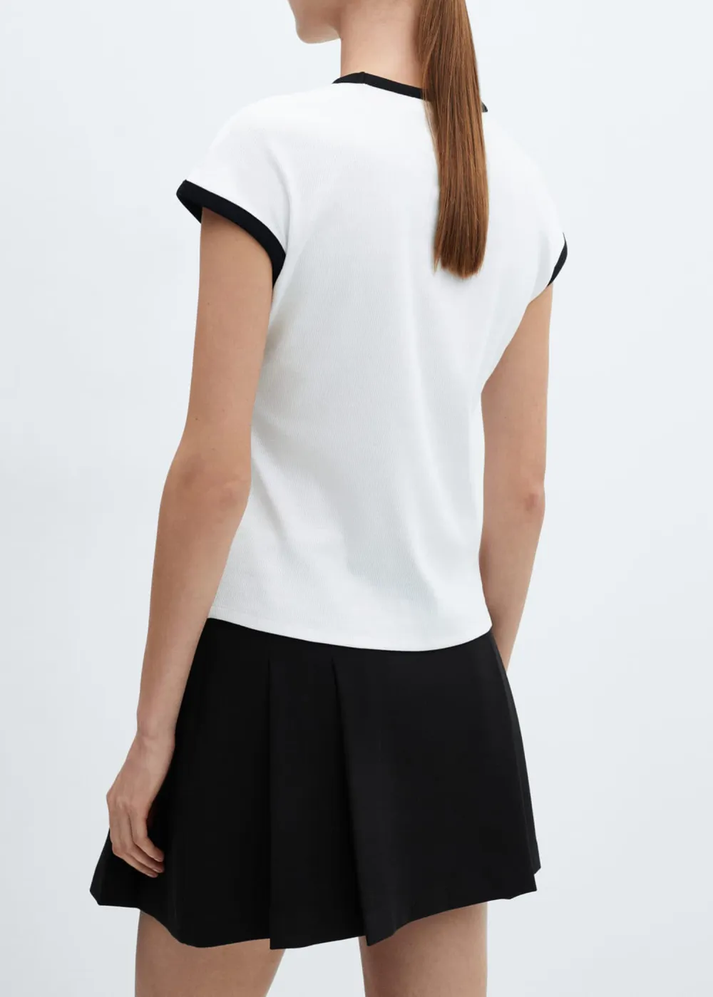 Contrast trim T-shirt