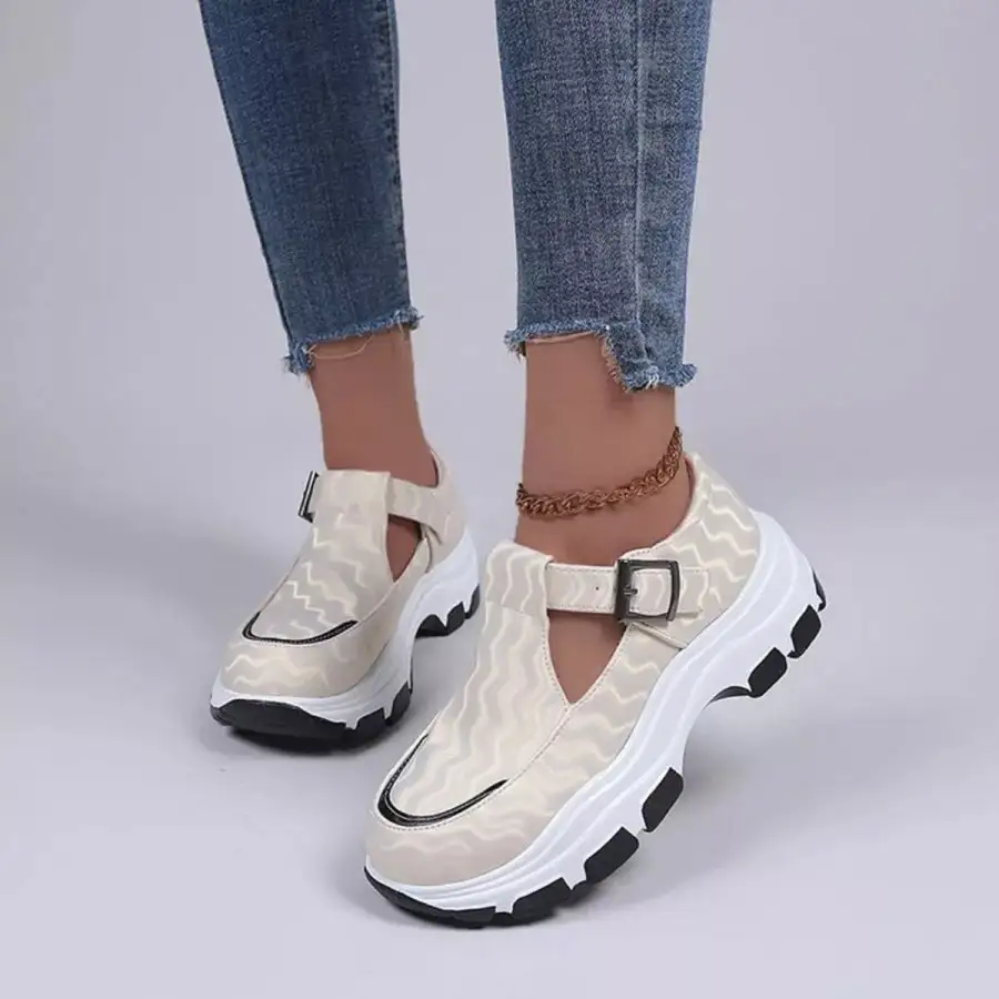 Lightweight Round Toe Platform Sneakers