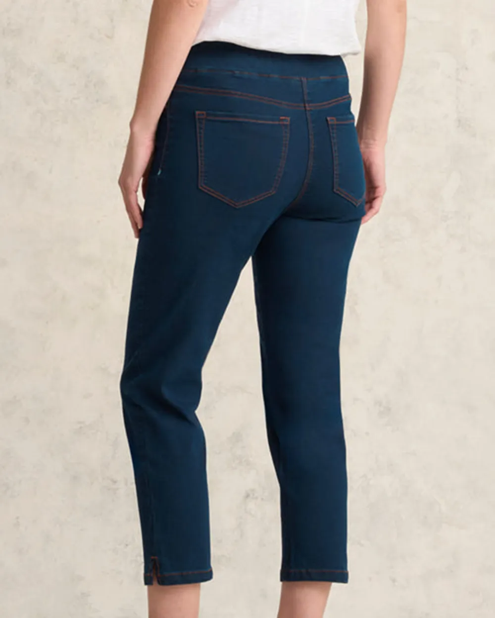 Navy Blue Cropped Pants For Elegant Daily Style