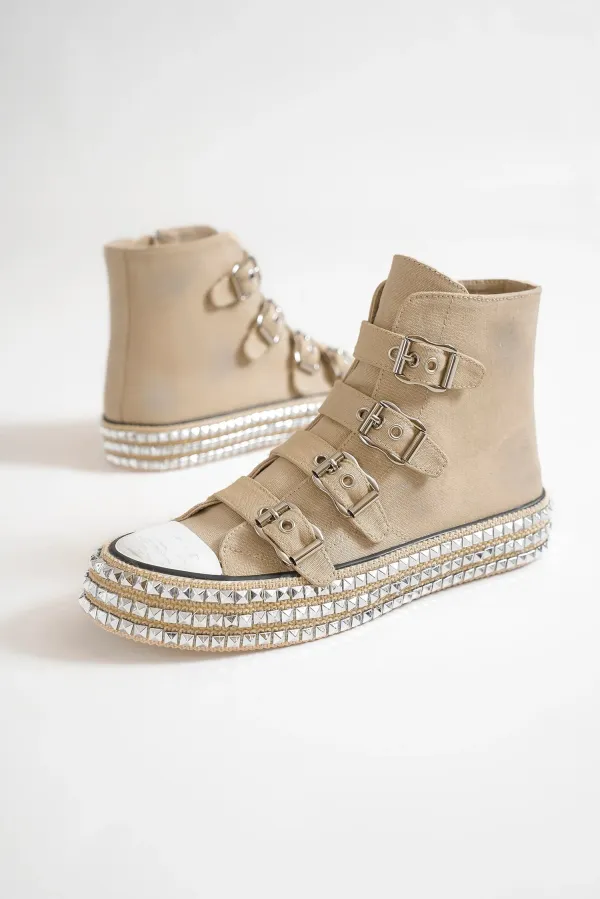 Easygoing Platform Buckle Sneakers