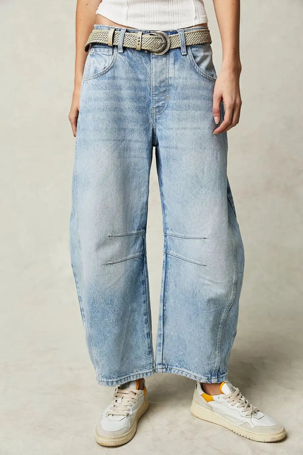Balloon Leg Relaxed Jeans