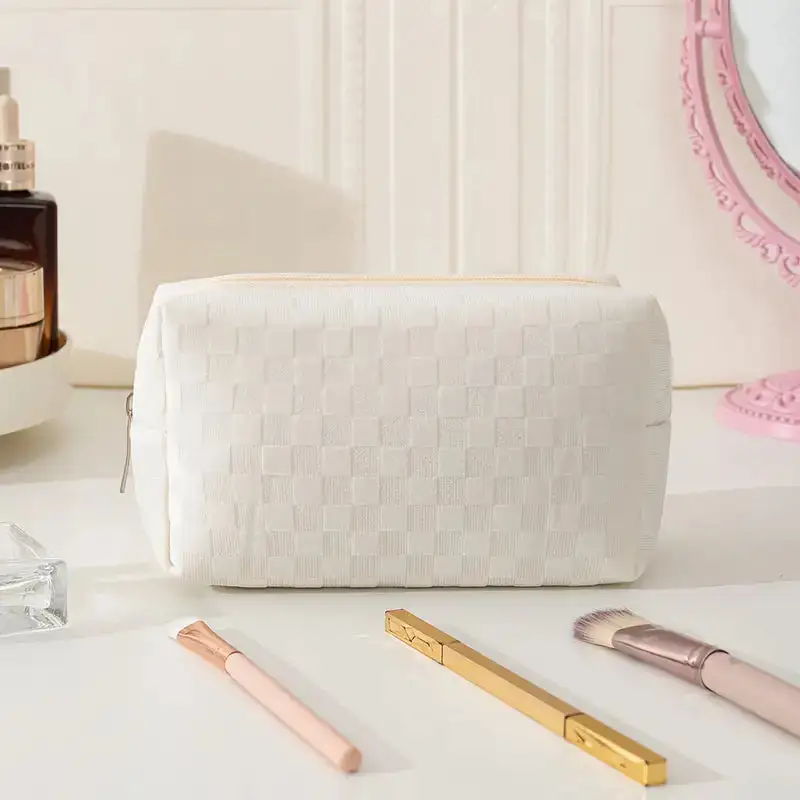 Small Plaid Fabric Makeup Bag