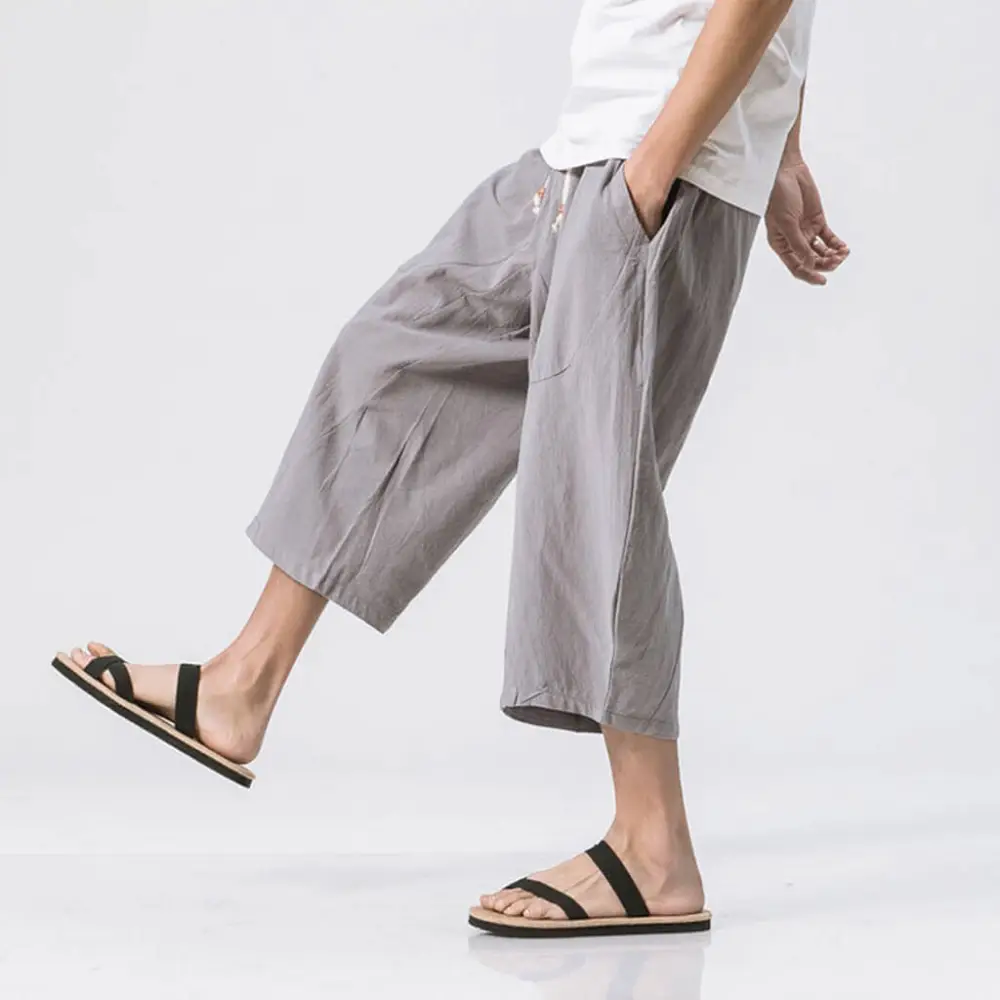 Lightweight Cropped Utility Pants