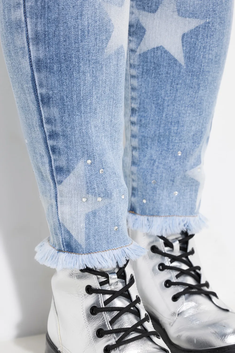Contrast Elastic Jeans