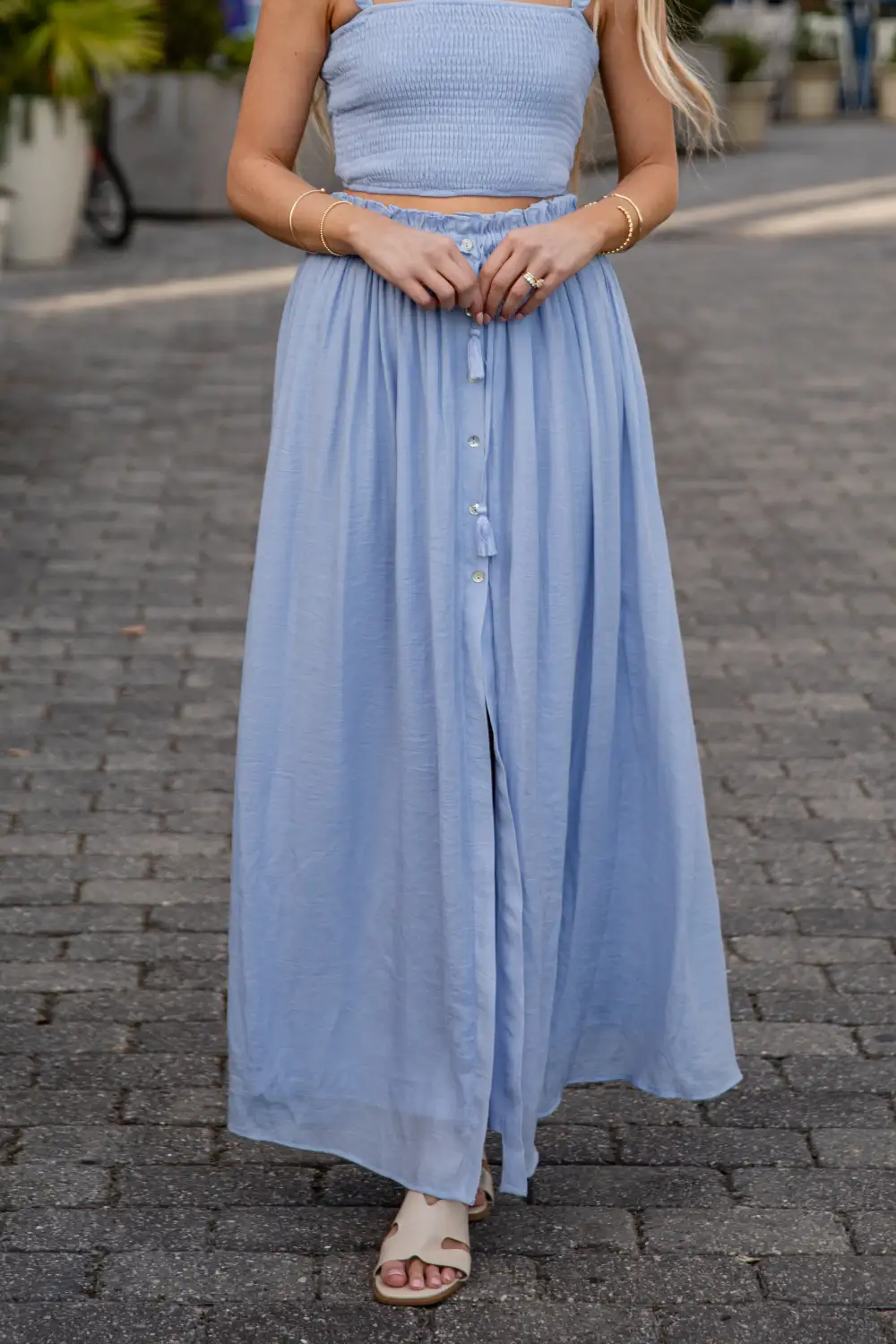 Mid Rise Elastic Waist Lace Maxi Skirt