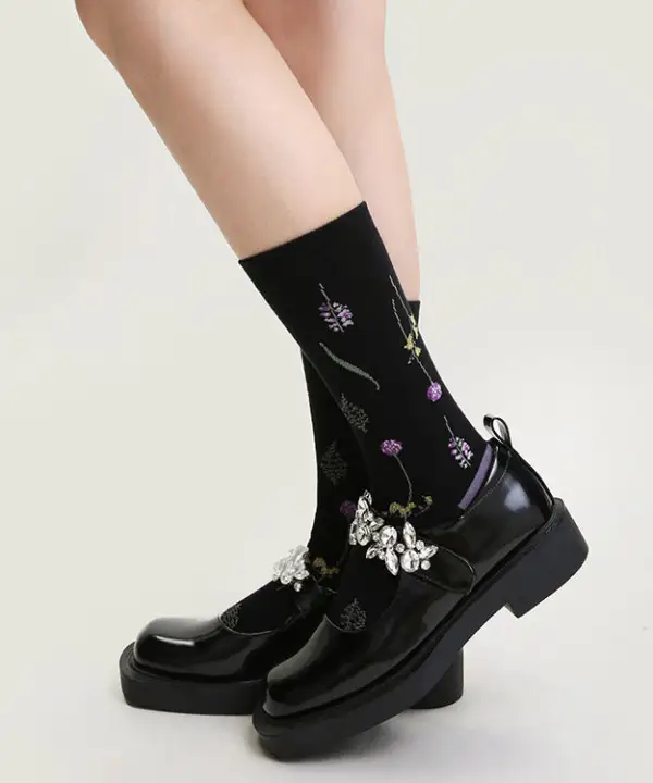 Chic Versatile Jacquard Socks