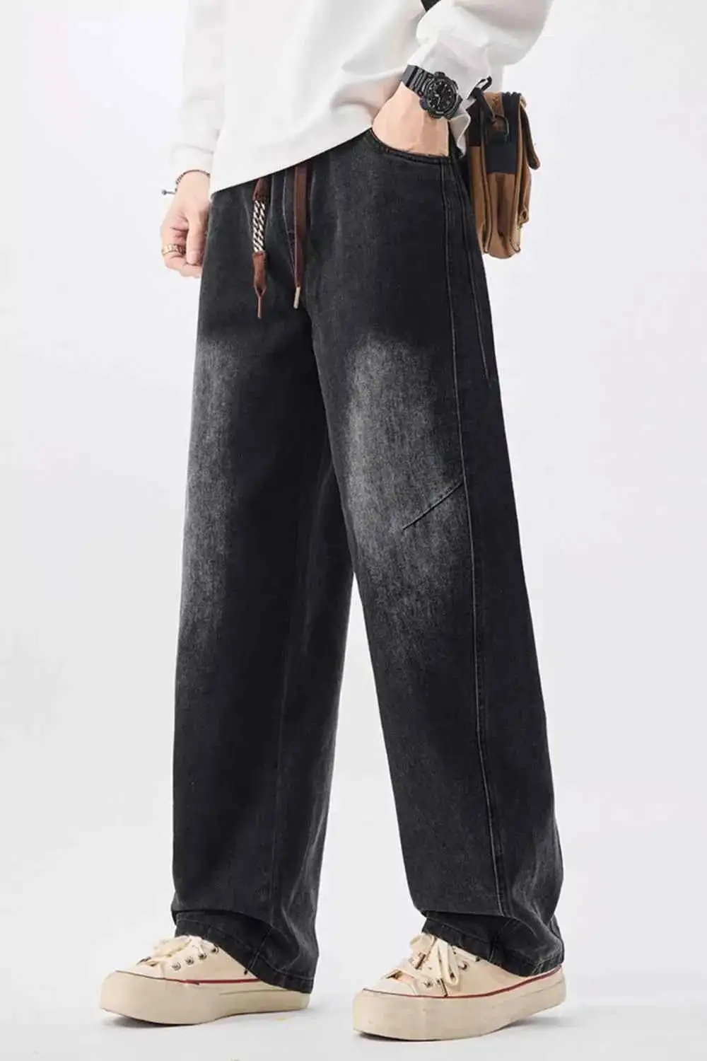 Relaxed Vintage Wash Wide Leg Jeans