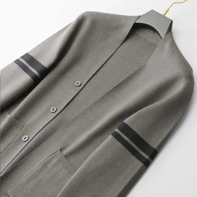 Lightweight Button Knit Cardigan