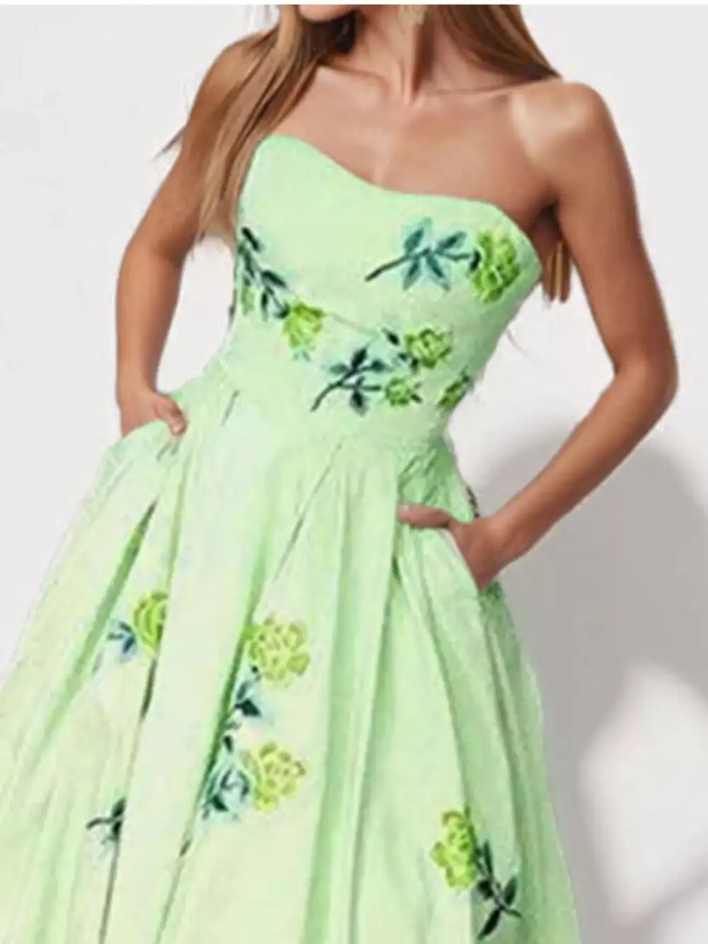 Comfort Fit Floral Printed Maxi Dress