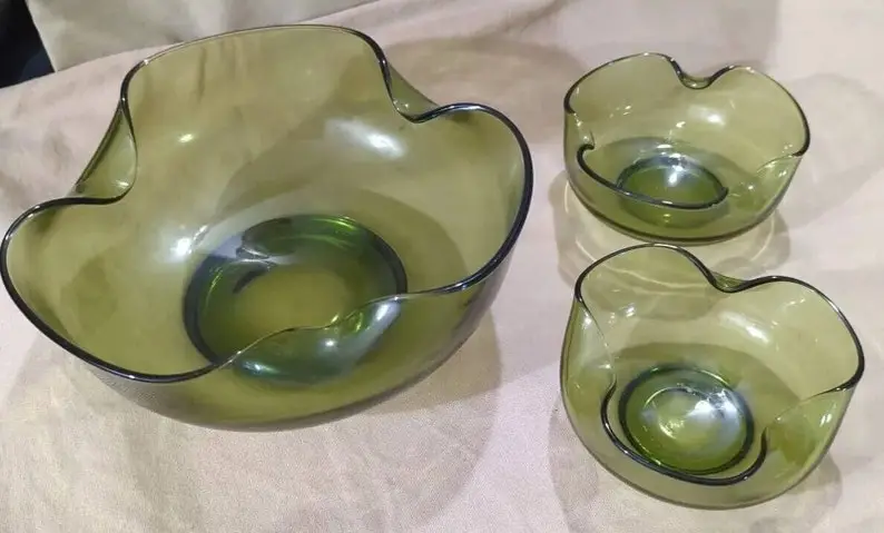 Vintage MCM Anchor Hocking Avocado Green Folded Glass Chip & Dip Set Of 3 EUC JD