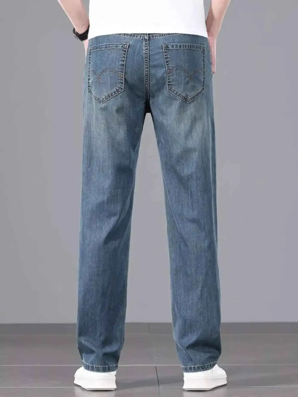 Everyday Straight Fit Wash Jeans