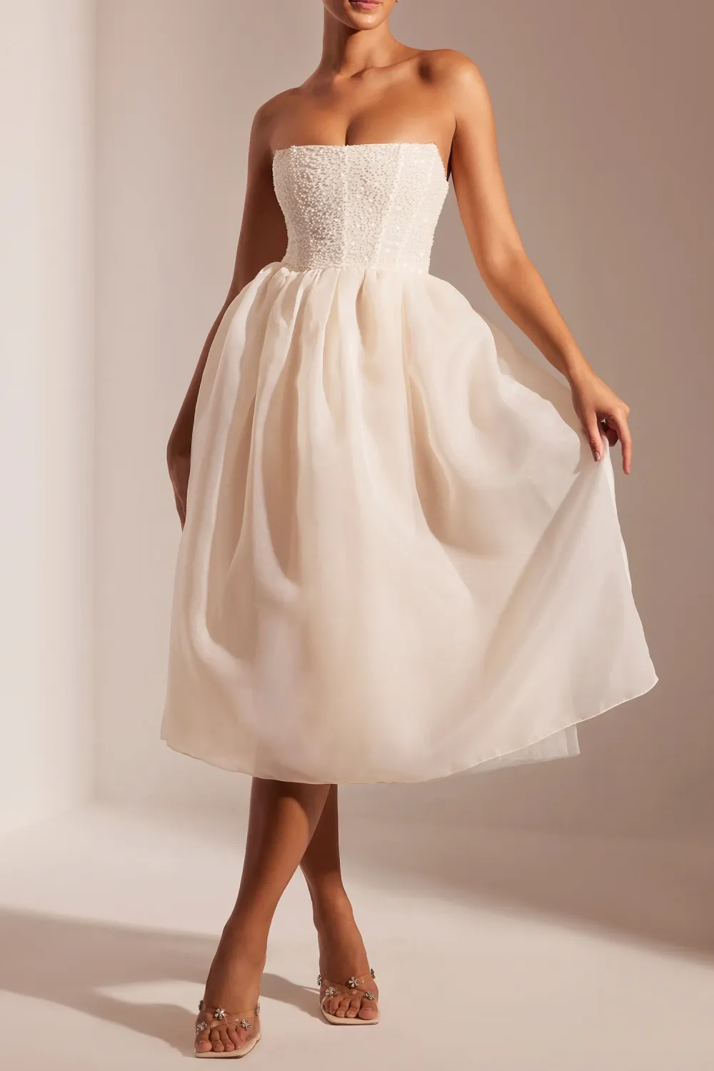 Luxurious Romantic Fluffy Organza Mid-Length