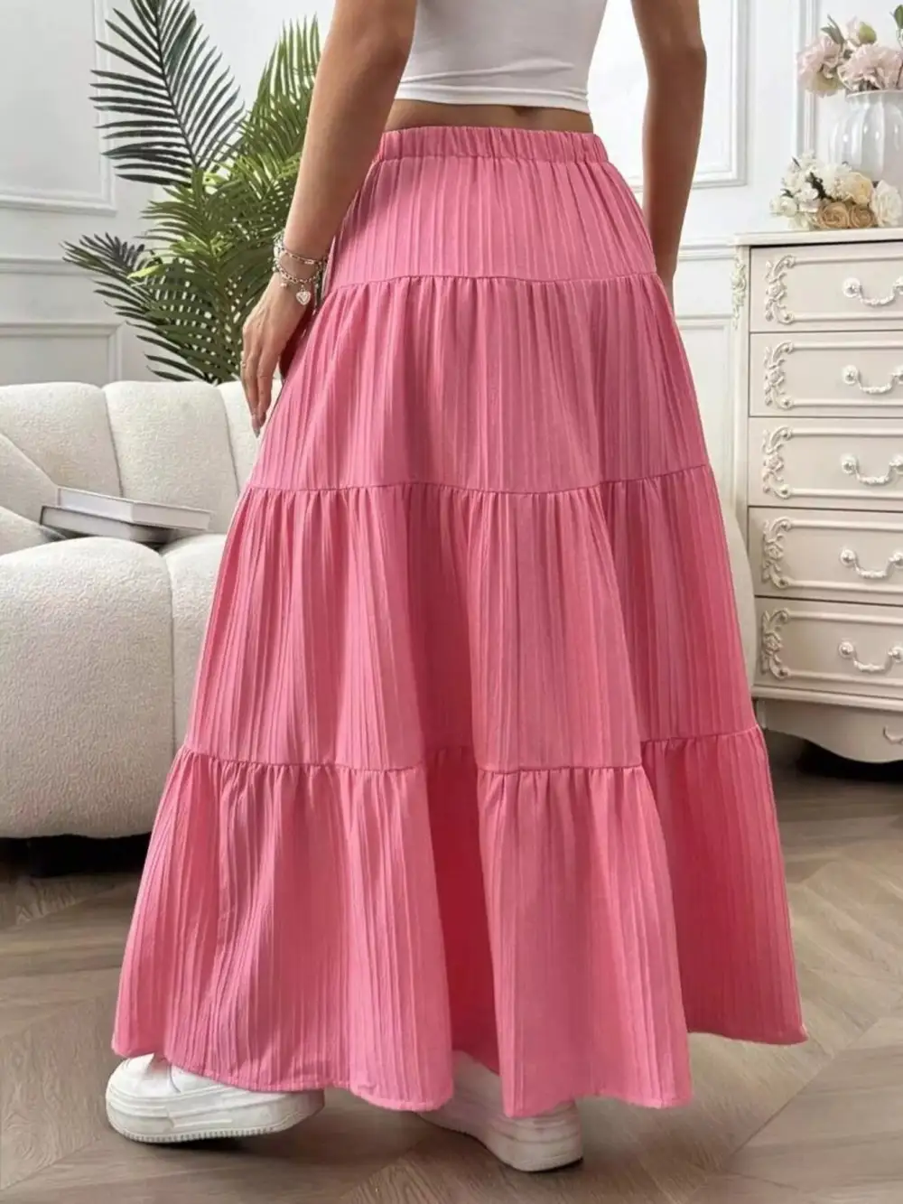 Sharp Drawstring Flowy Skirt