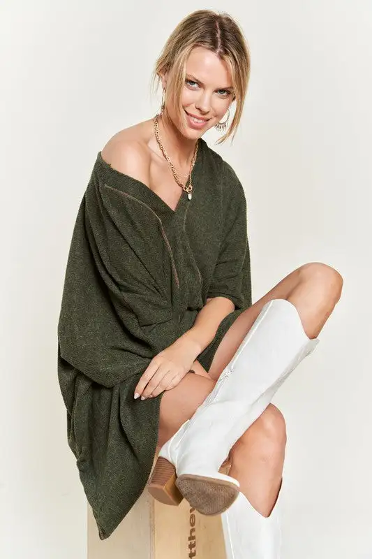 Vivienne V-Neck Poncho Top | URBAN ECHO SHOP