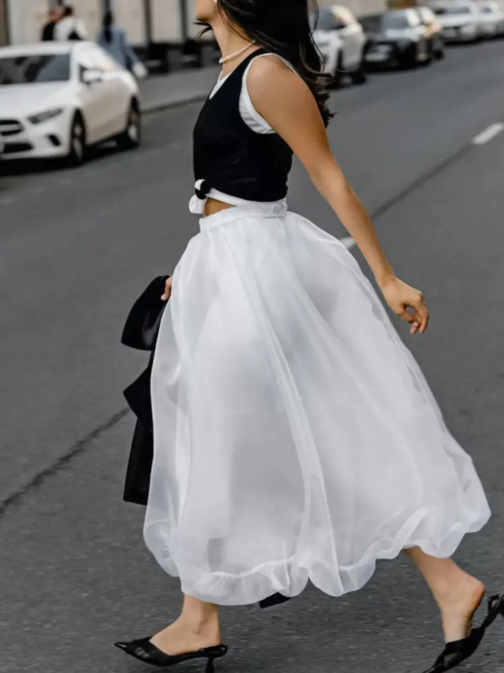 Lightweight Elastic Flowy Skirt