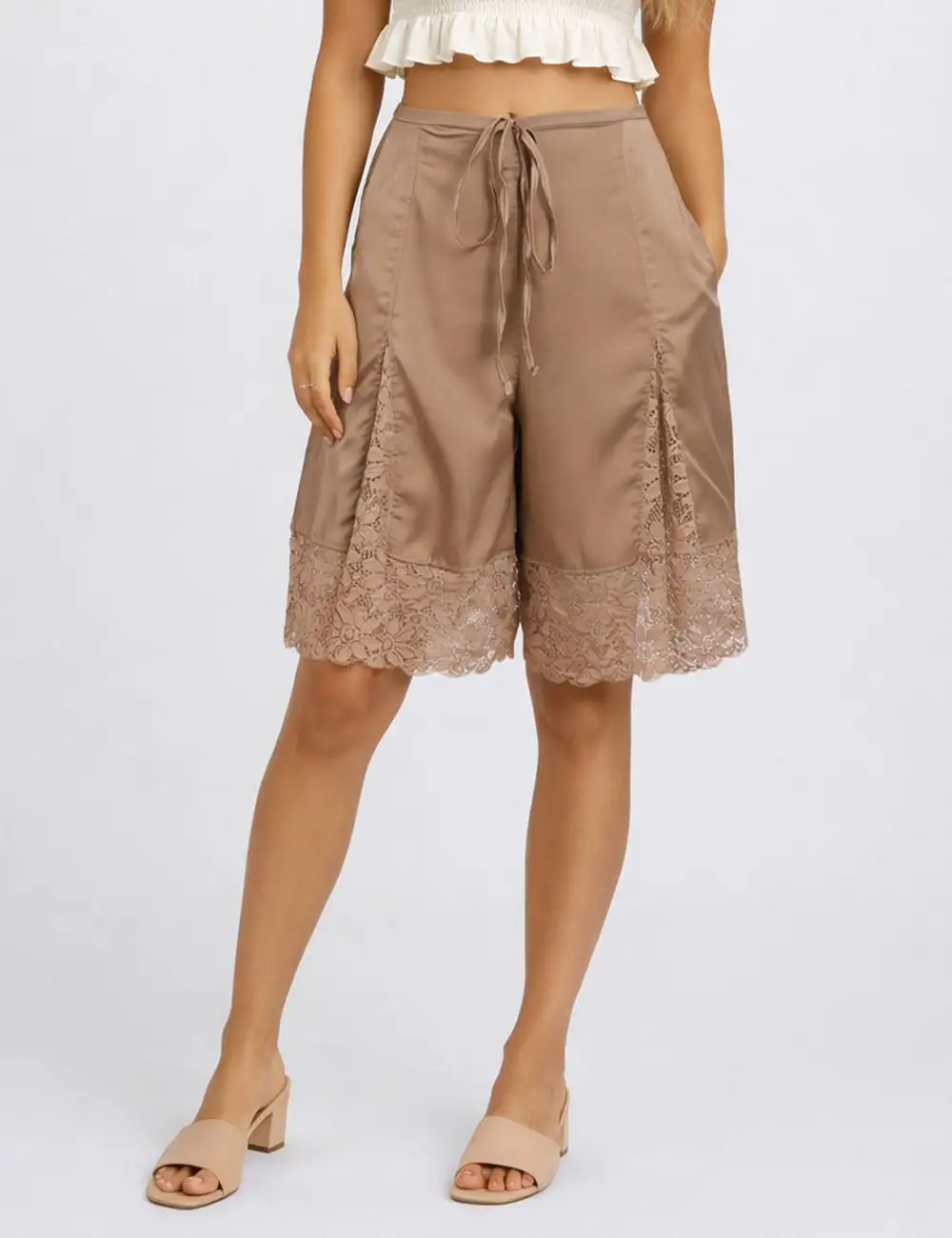 Boho Lace Hem Drawstring Waist Wide Leg Shorts