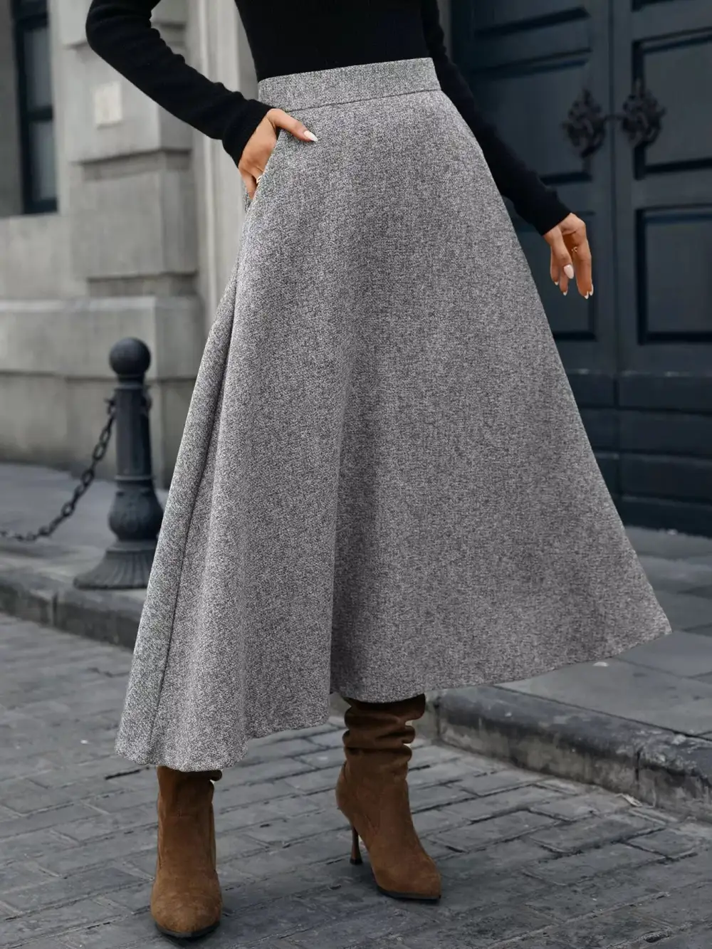 Line Line Midi Skirt