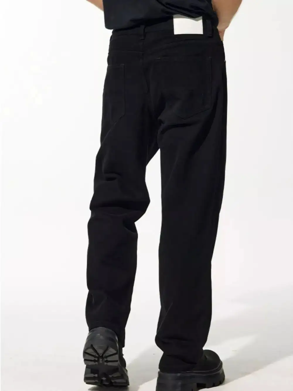 Relaxed Loose Fit Jeans