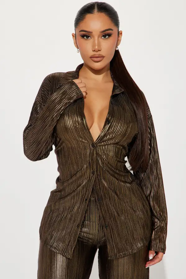 Kiss Of A Star Metallic Pant Set - Black/Gold