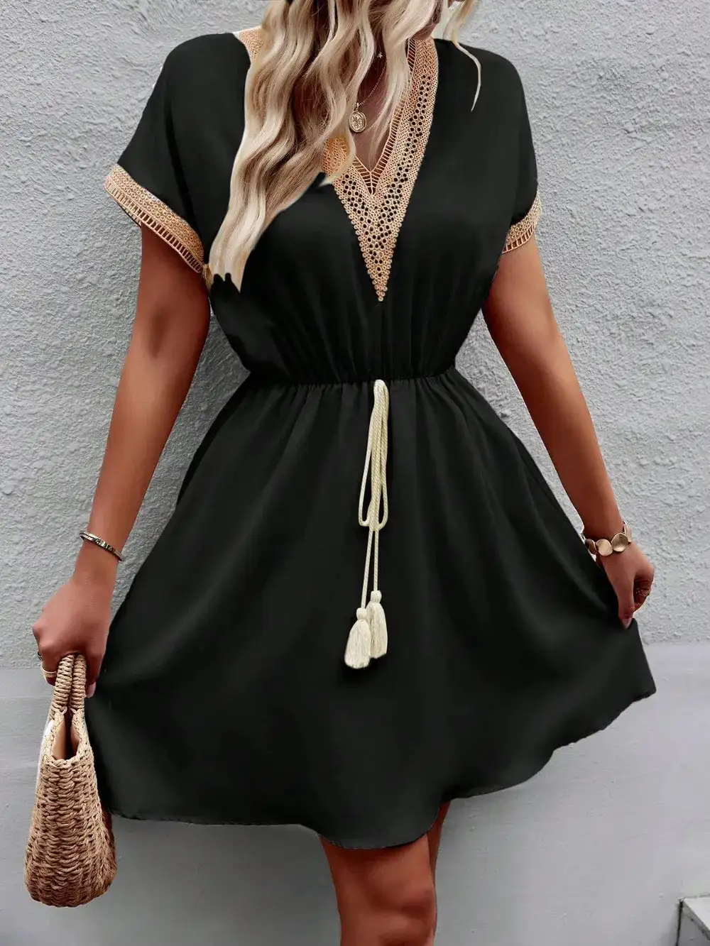 Contrast Trim V Neck Short Sleeve Mini Dress
