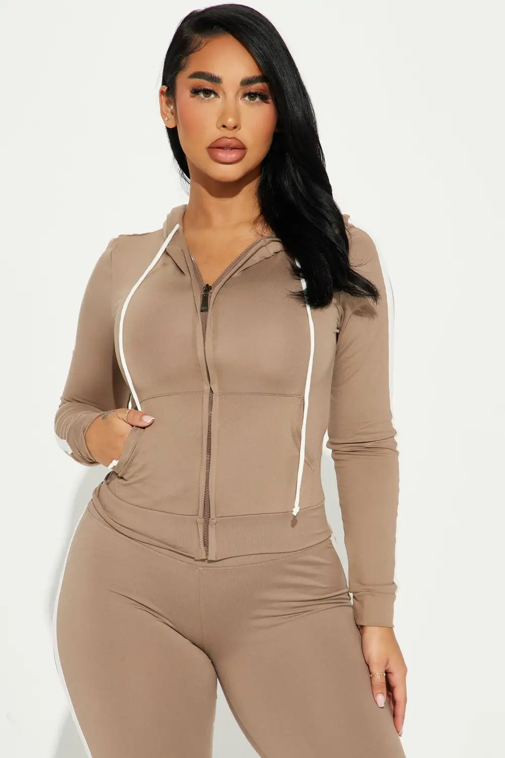 Tennis Courts III Zip Set - Taupe