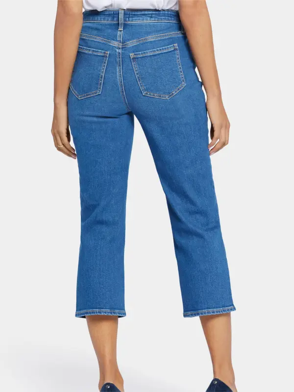 High Waist Relaxed Capri Jeans