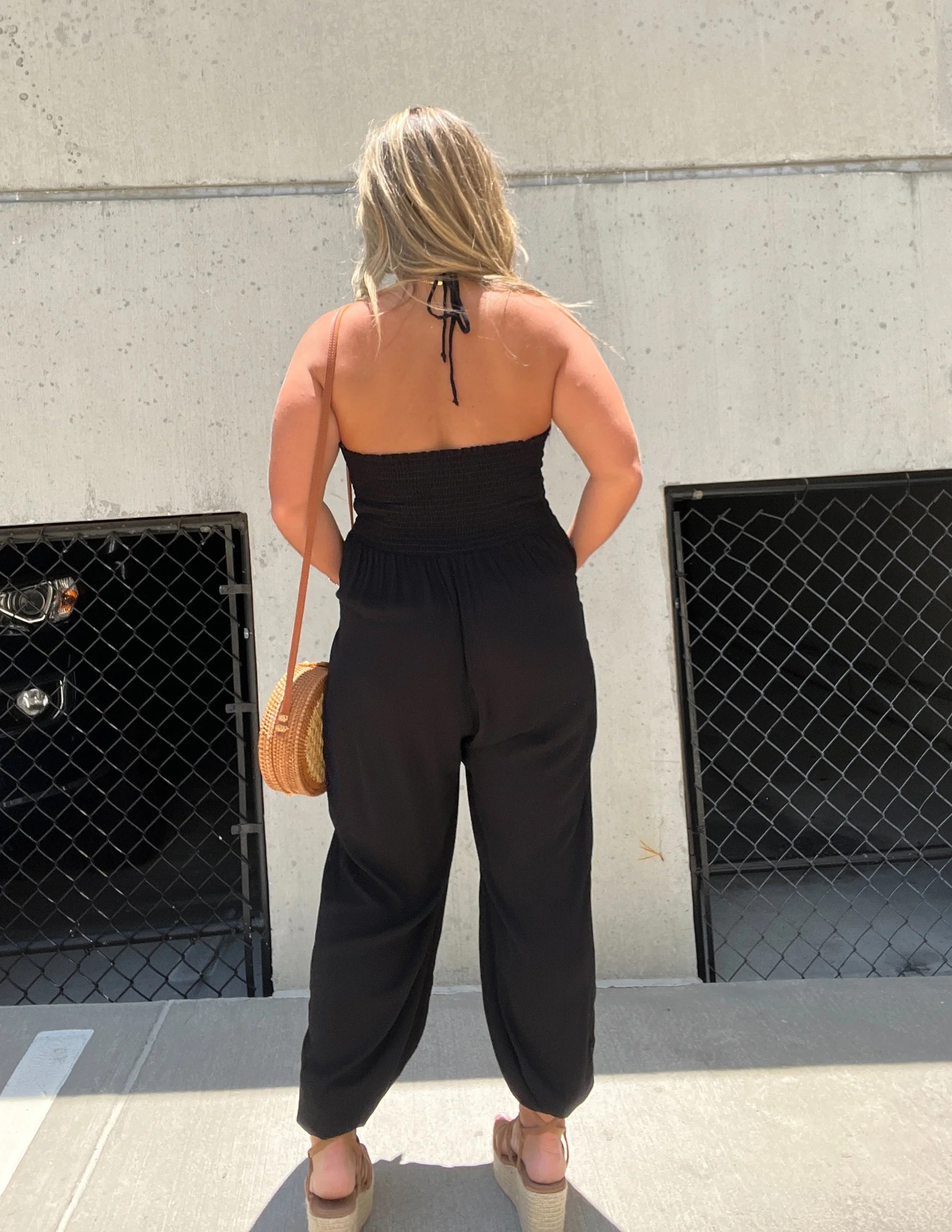 Hanging neck open back jumpsuit loose casual jumpsuit