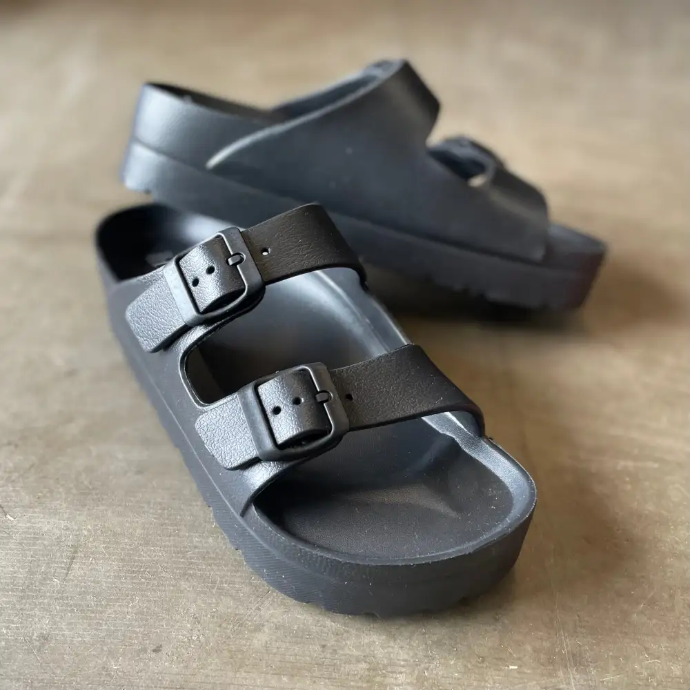 Buddy Platform Slides Shoes