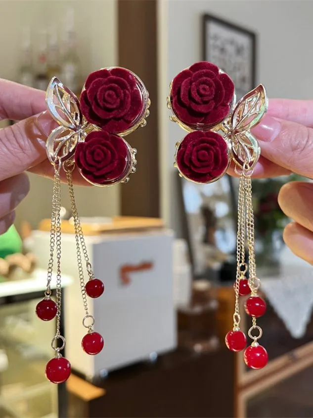 Women's Red Flocked Rose Grab Clips