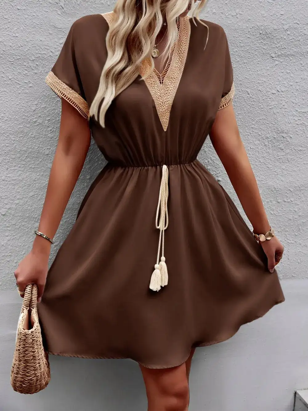 Contrast Trim V Neck Short Sleeve Mini Dress