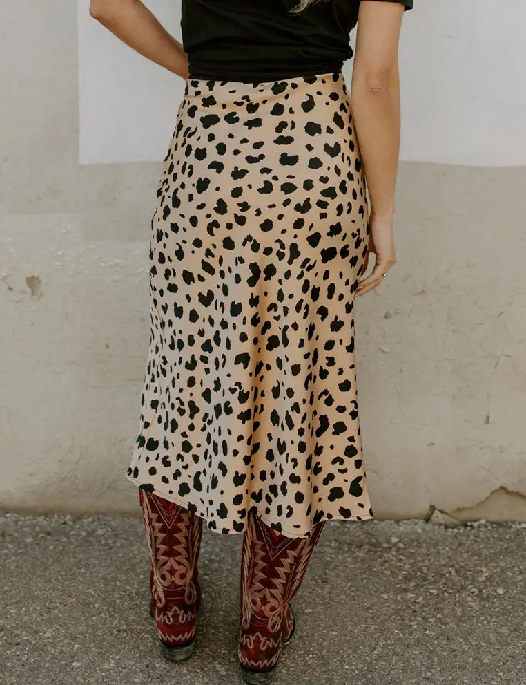 Textured Midi Print Leopard Skirt